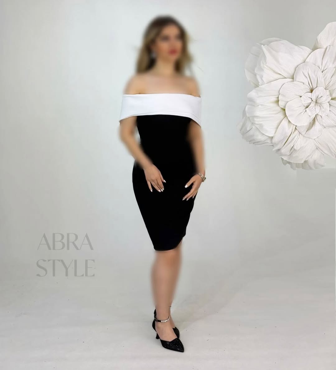 پیراهن میدی یقه قایقی بدون آستین