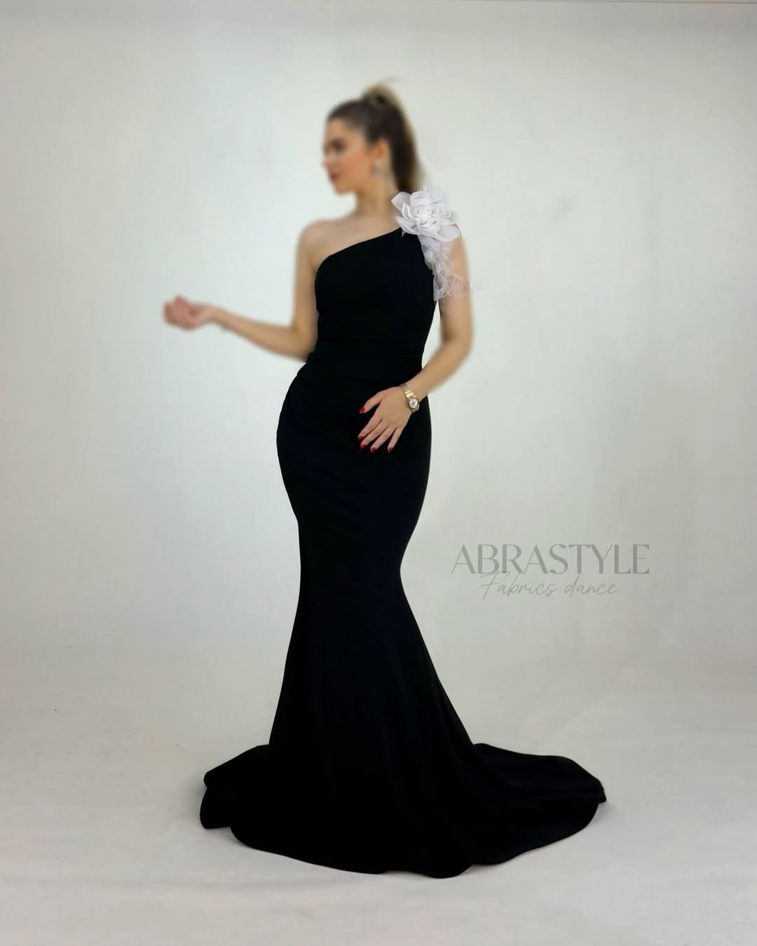 لباس مجلسی ماکسی طرح گل برجسته